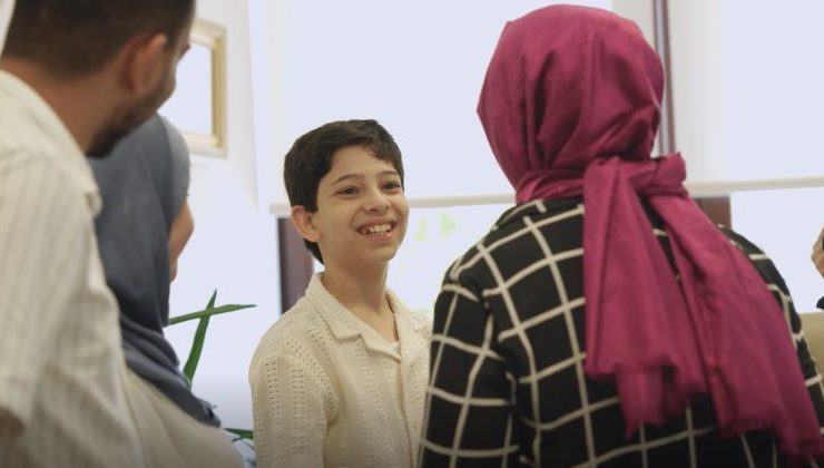 GAZZE’NİN MİNİK ELÇİSİNDEN İSTANBUL’DA DUYGUSAL MESAJ: “BURASI BENİM İKİNCİ EVİM”
